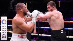 Fisher outpoints bloodied Pirotton on Zuffa debut