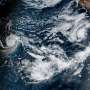 Hurricane Polo approaches Mexico, threatens severe damage