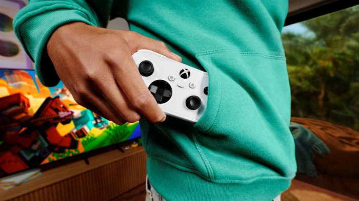 Xbox has a teeny new gamepad